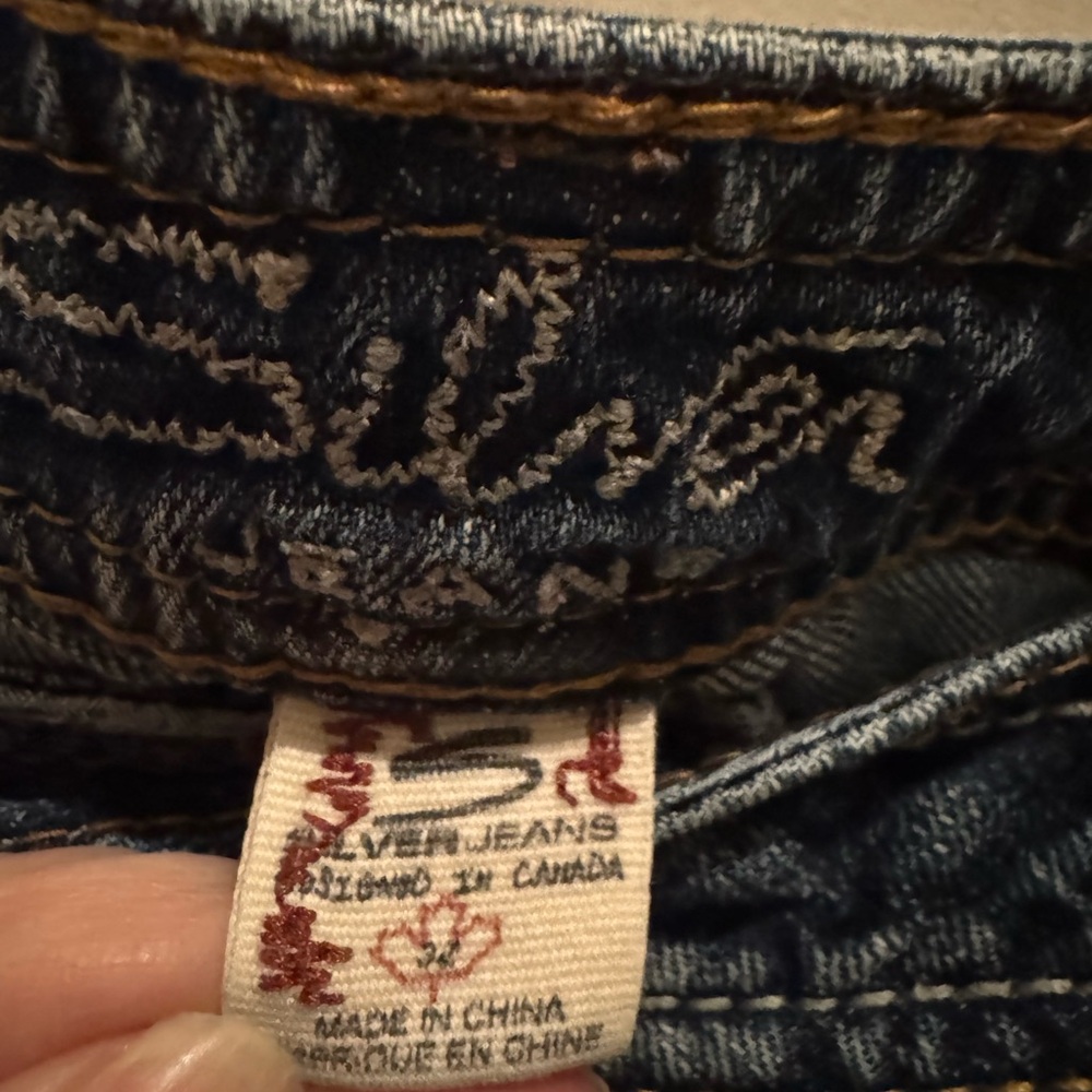 Tuesday Silver Jeans Dark Blue Distressed Straight/Flare Leg Women's Jeans - Picture 2 of 13